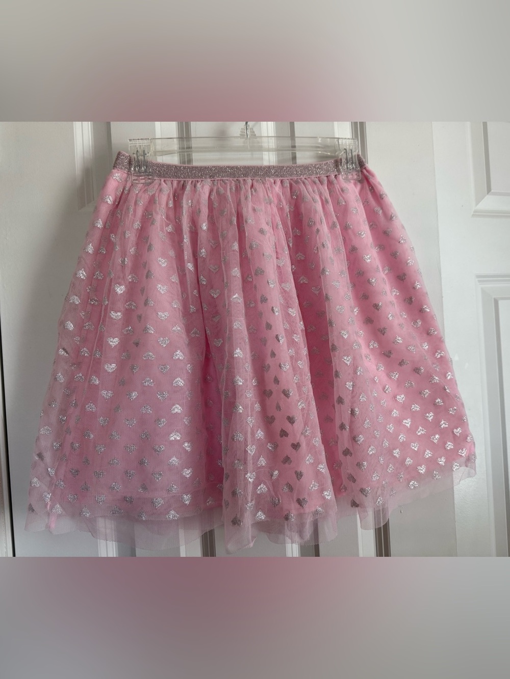 1989 Place Pink Tulle Skirt with Silver Heart Accents size 10/12 girls